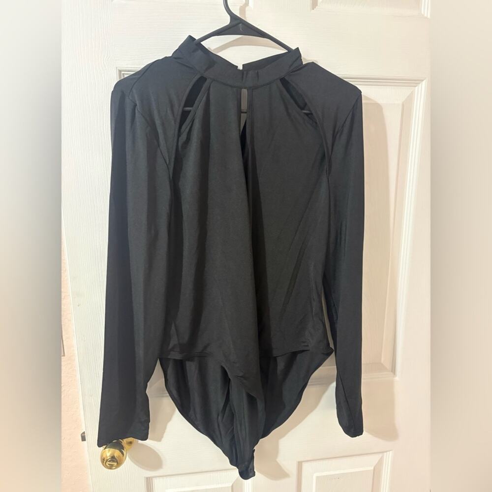 SHEIN Curve Black Long Sleeve Cutout Bodysuit Top Size 1XL